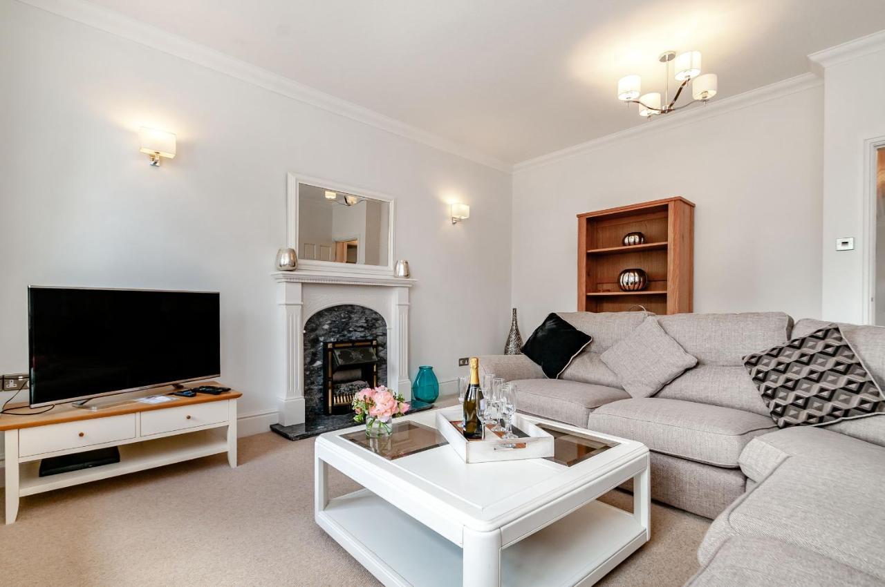 8 Kents Bank House Διαμέρισμα Grange-over-Sands Εξωτερικό φωτογραφία