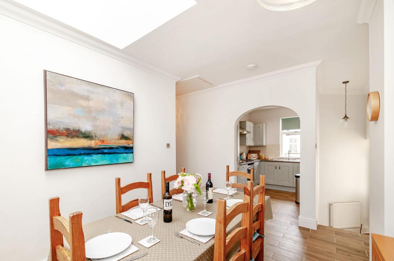 8 Kents Bank House Διαμέρισμα Grange-over-Sands Εξωτερικό φωτογραφία