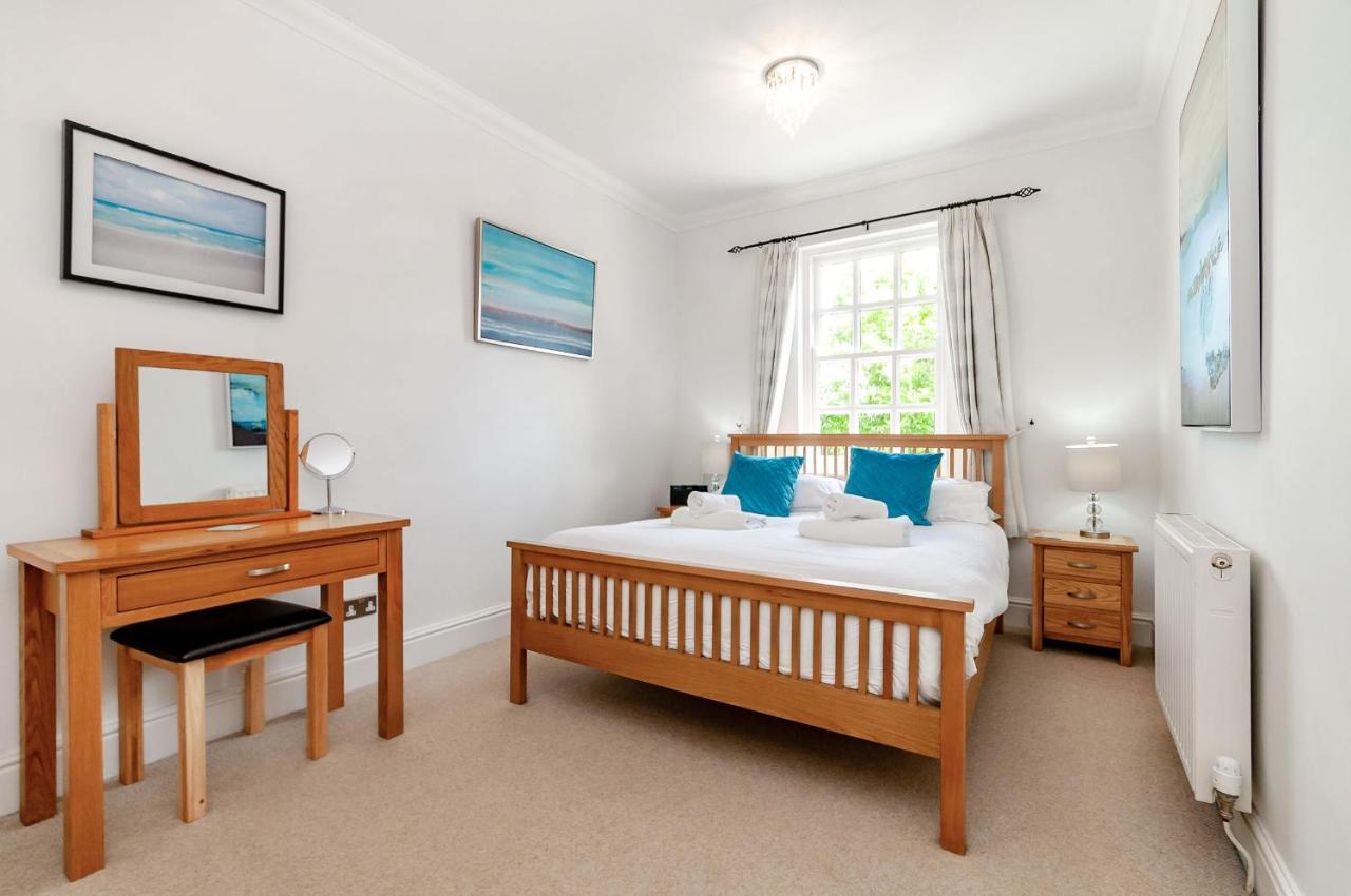 8 Kents Bank House Διαμέρισμα Grange-over-Sands Εξωτερικό φωτογραφία