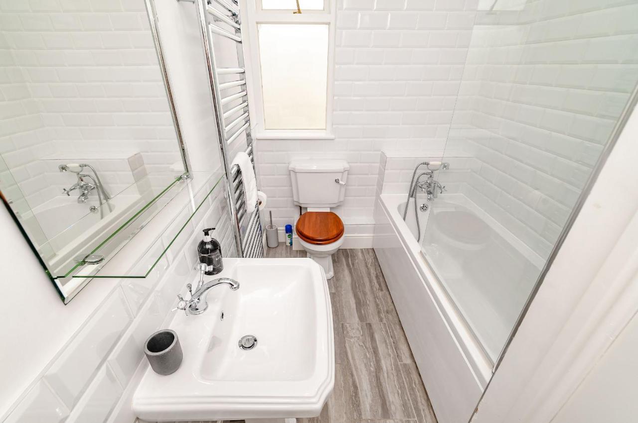 8 Kents Bank House Διαμέρισμα Grange-over-Sands Εξωτερικό φωτογραφία