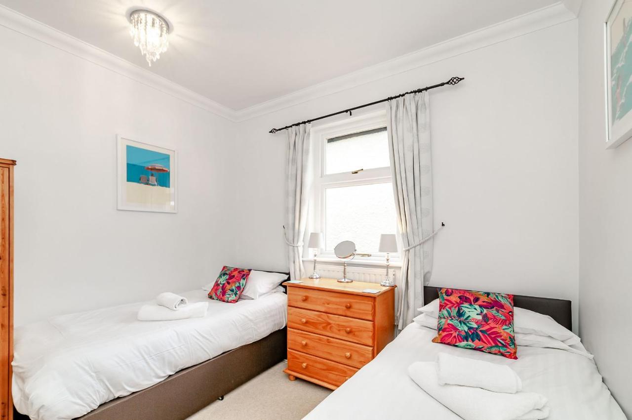 8 Kents Bank House Διαμέρισμα Grange-over-Sands Εξωτερικό φωτογραφία